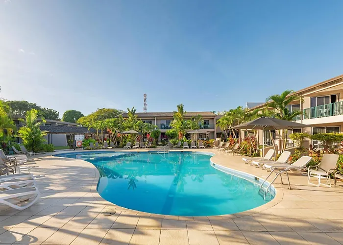 Tanoa Waterfront Hotel